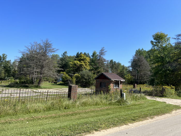 Shay Lake Motel (Cybs Hideaway Lounge) - Sept 4 2023 Photo (newer photo)